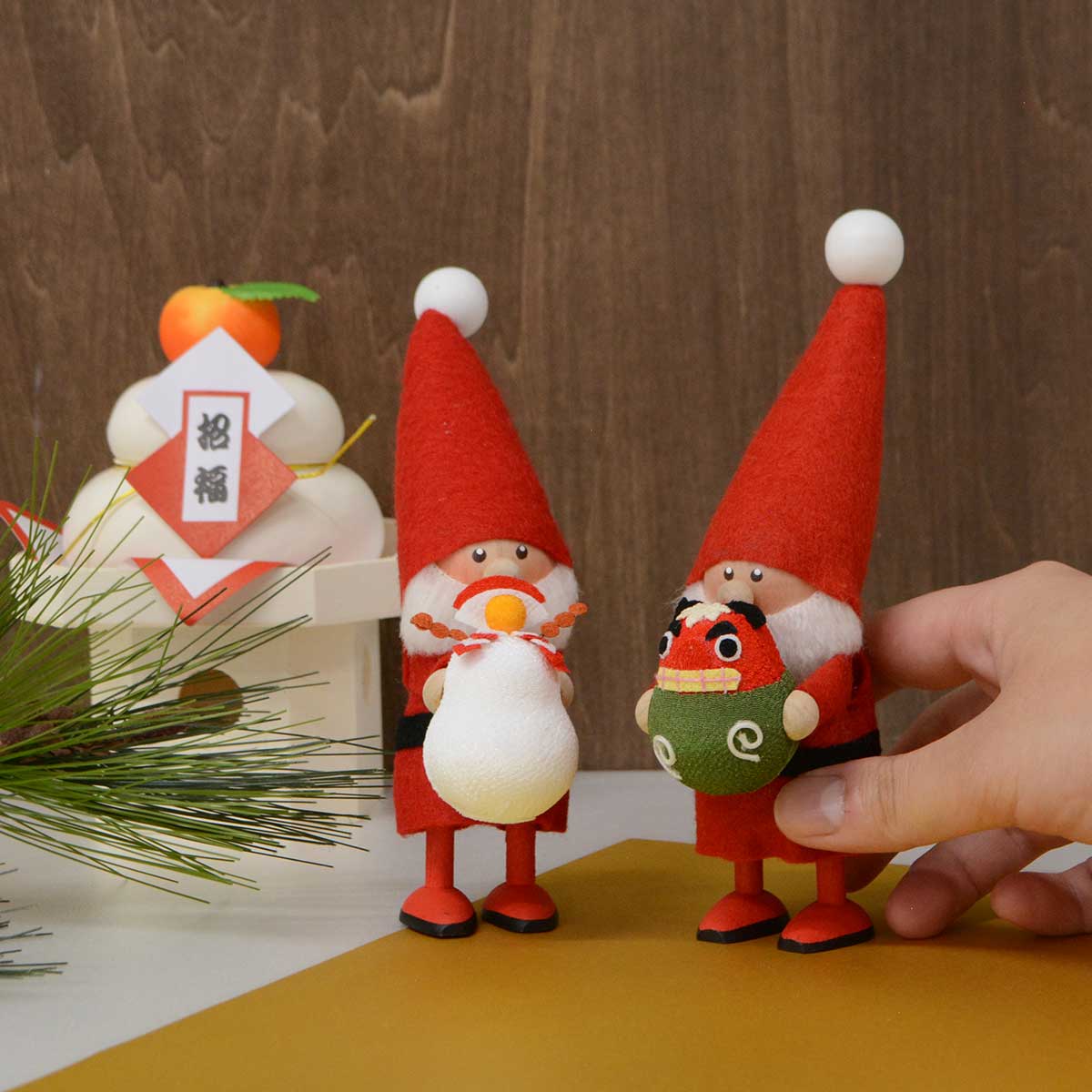 【北欧雑貨オリジナル】NORDIKA nisse ノルディカ ニッセ クリスマス 木製人形 ( 獅子舞を持ったサンタ )