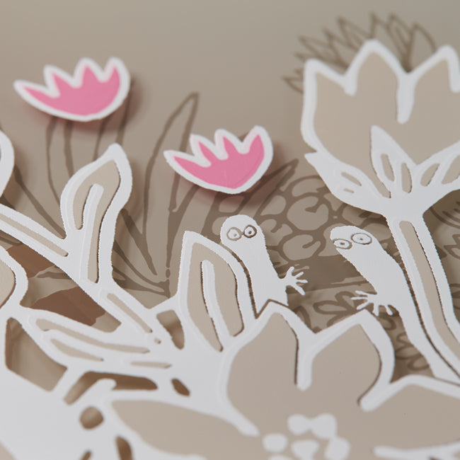MOOMIN TIMEPIECES ムーミン タイムピーシーズ 壁掛けクロック 河東梨香デザイン ( Moomin Picking Flowers )