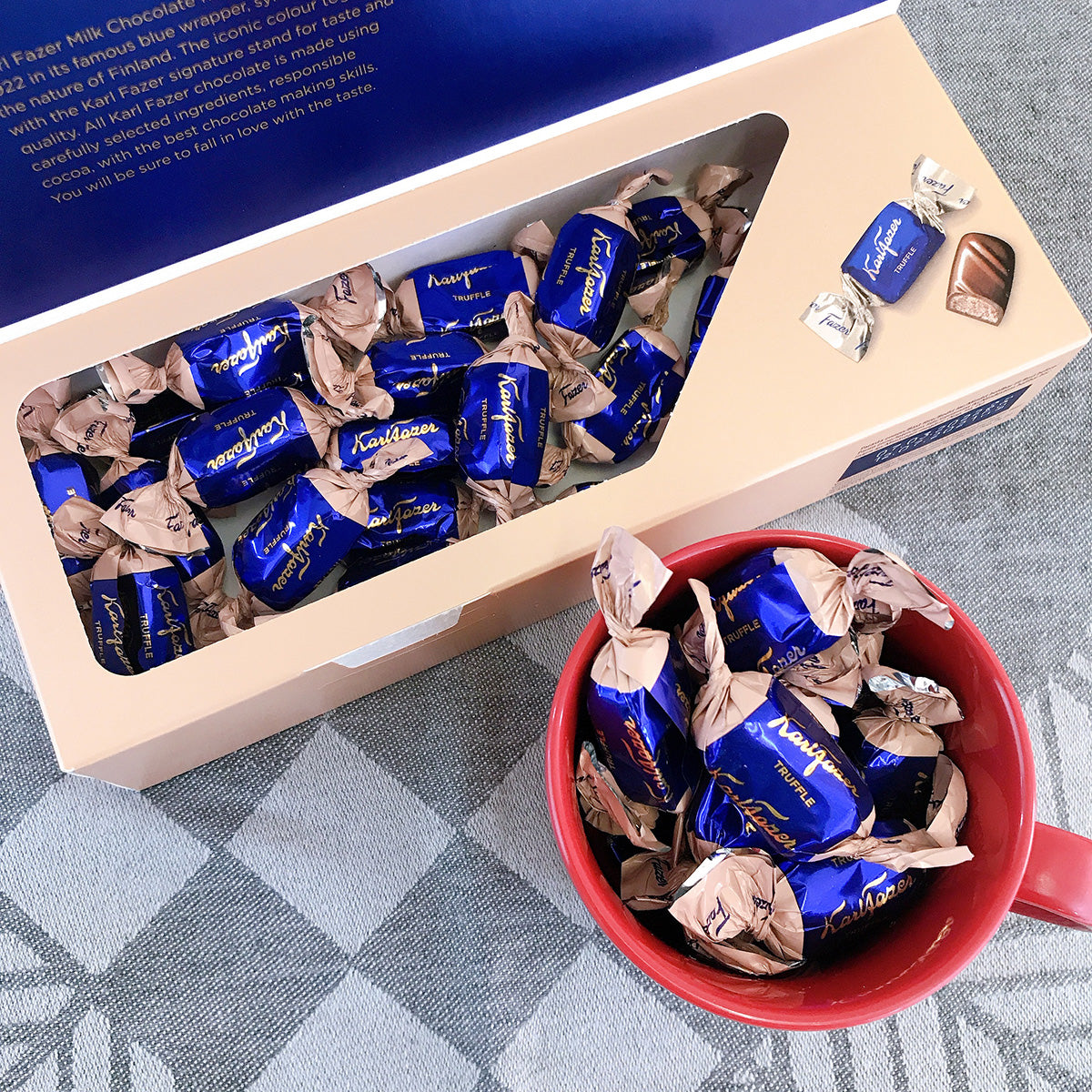 Fazer ファッツェル KarlFazer クリスピートリュフチョコレート(箱入り / 250g)