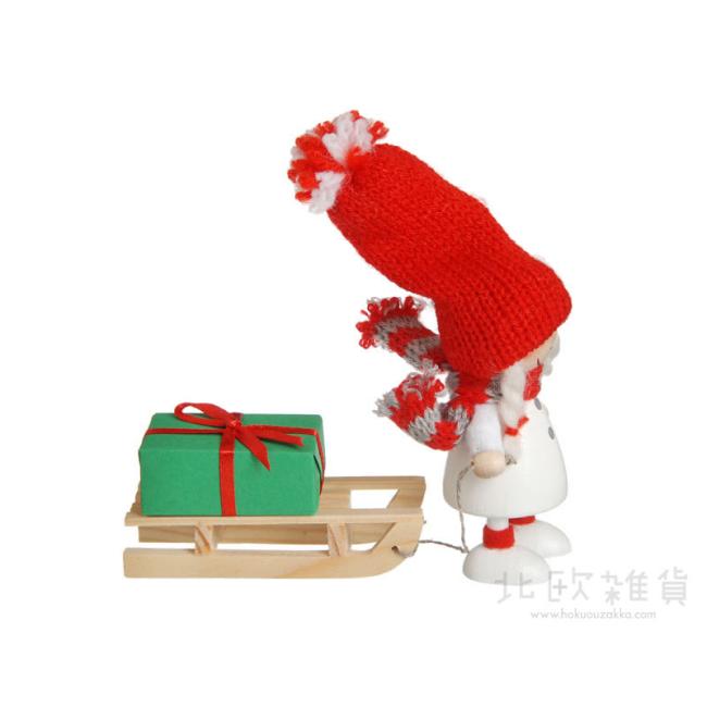 NORDIKA nisse ノルディカ ニッセ クリスマス 木製人形(プレゼントをひいたコートの女の子 / ホワイト)