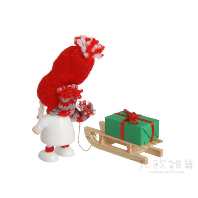 NORDIKA nisse ノルディカ ニッセ クリスマス 木製人形(プレゼントをひいたコートの女の子 / ホワイト)