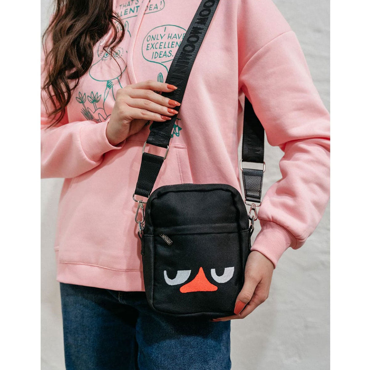 美品　ショルダー　バッグ　黒　ブラック　MOOMIN　ムーミン 楽天市場】ショルダーバッグ レディース メンズ MOOMIN ムーミン