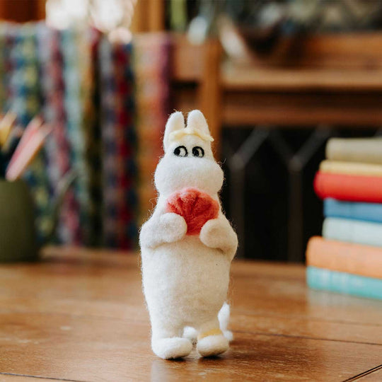 Moomin ムーミン The Crafty Kit Company クラフティ キット カンパニー 羊毛フェルトキット ( スノークのおじょうさん )
