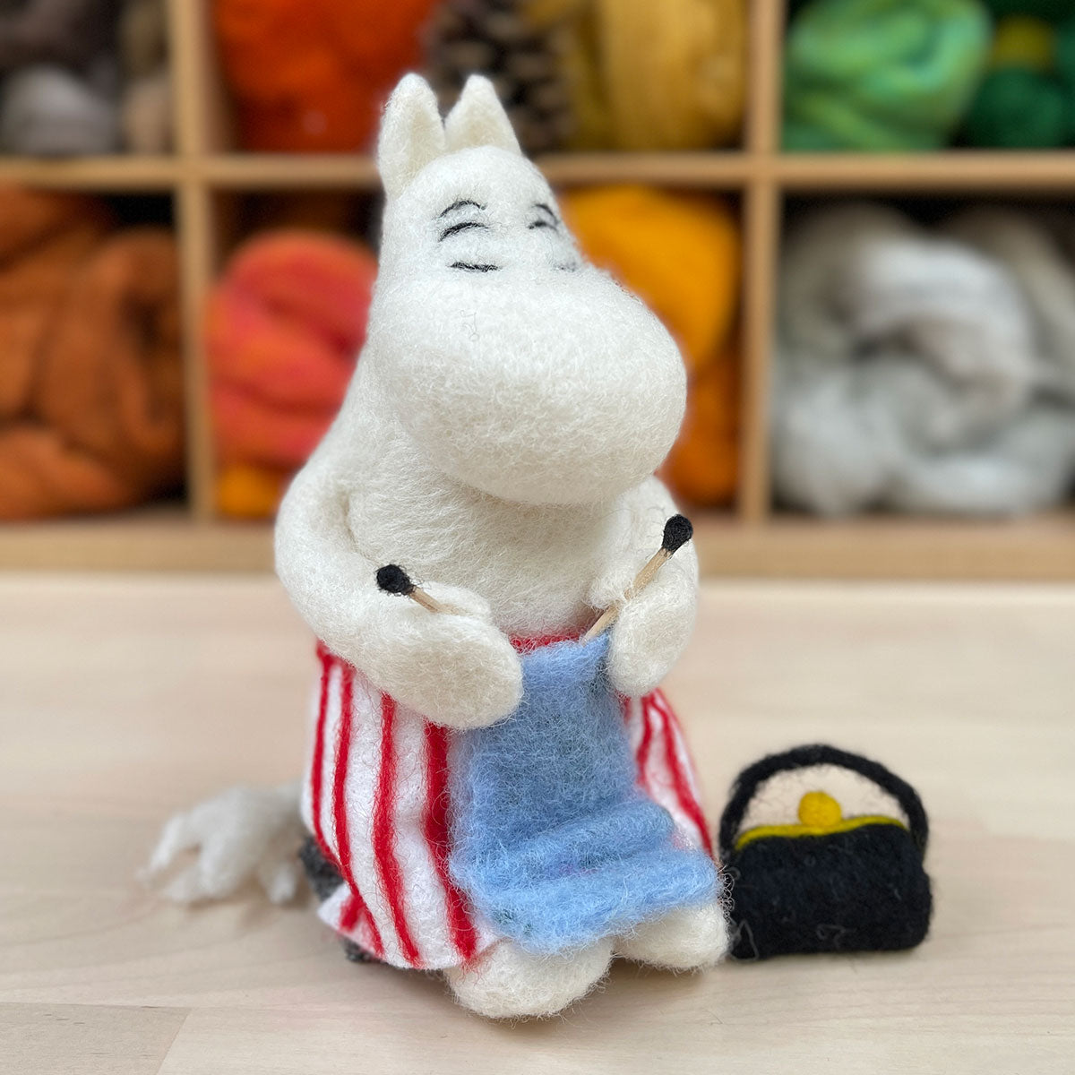 Moomin ムーミン The Crafty Kit Company クラフティ キット カンパニー 羊毛フェルトキット ( ムーミンママ )