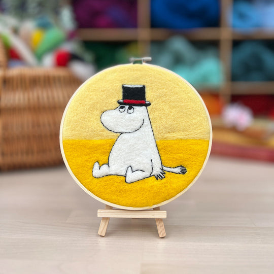 Moomin ムーミン The Crafty Kit Company クラフティ キット カンパニー 羊毛刺しゅうキット ( ムーミンパパ )