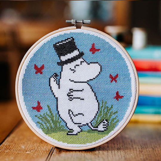 Moomin ムーミン The Crafty Kit Company クラフティ キット カンパニー クロスステッチキット ( ムーミンパパ )