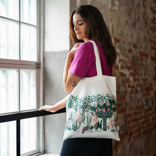 Moomin ムーミン Martinex マルティネックス トートバッグ ( ムーミン80周年 )