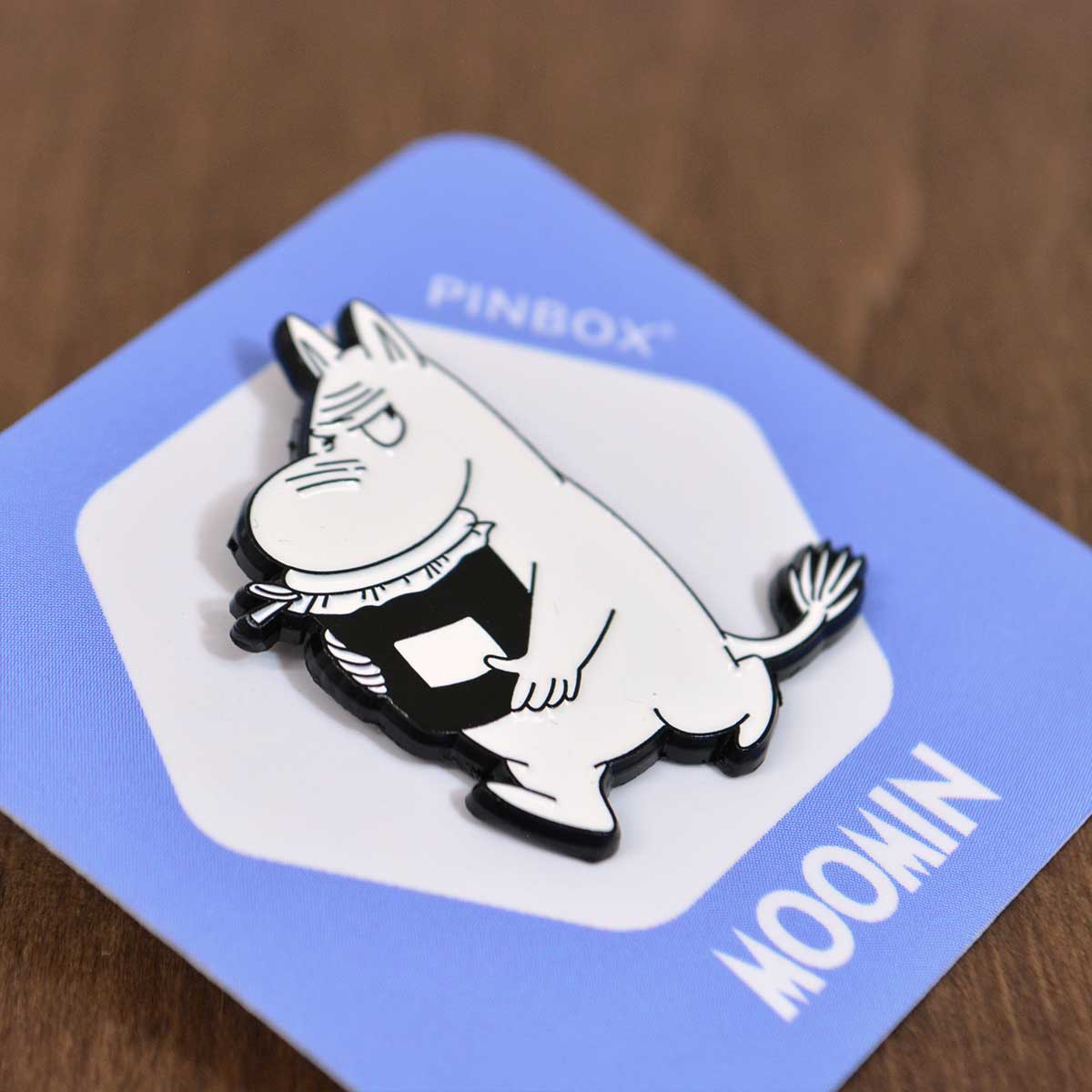 Moomin ムーミン PINBOX ピンボックス ピンバッジ ( ジャム瓶を運ぶムーミン )