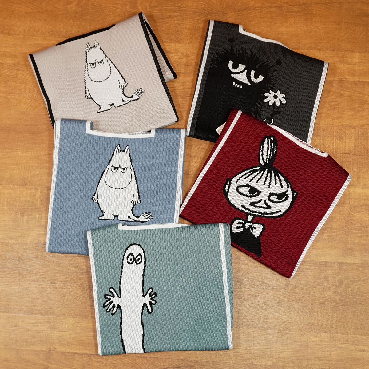 Moomin ムーミン ニットマルシェバッグ ( スティンキー / チャコール )