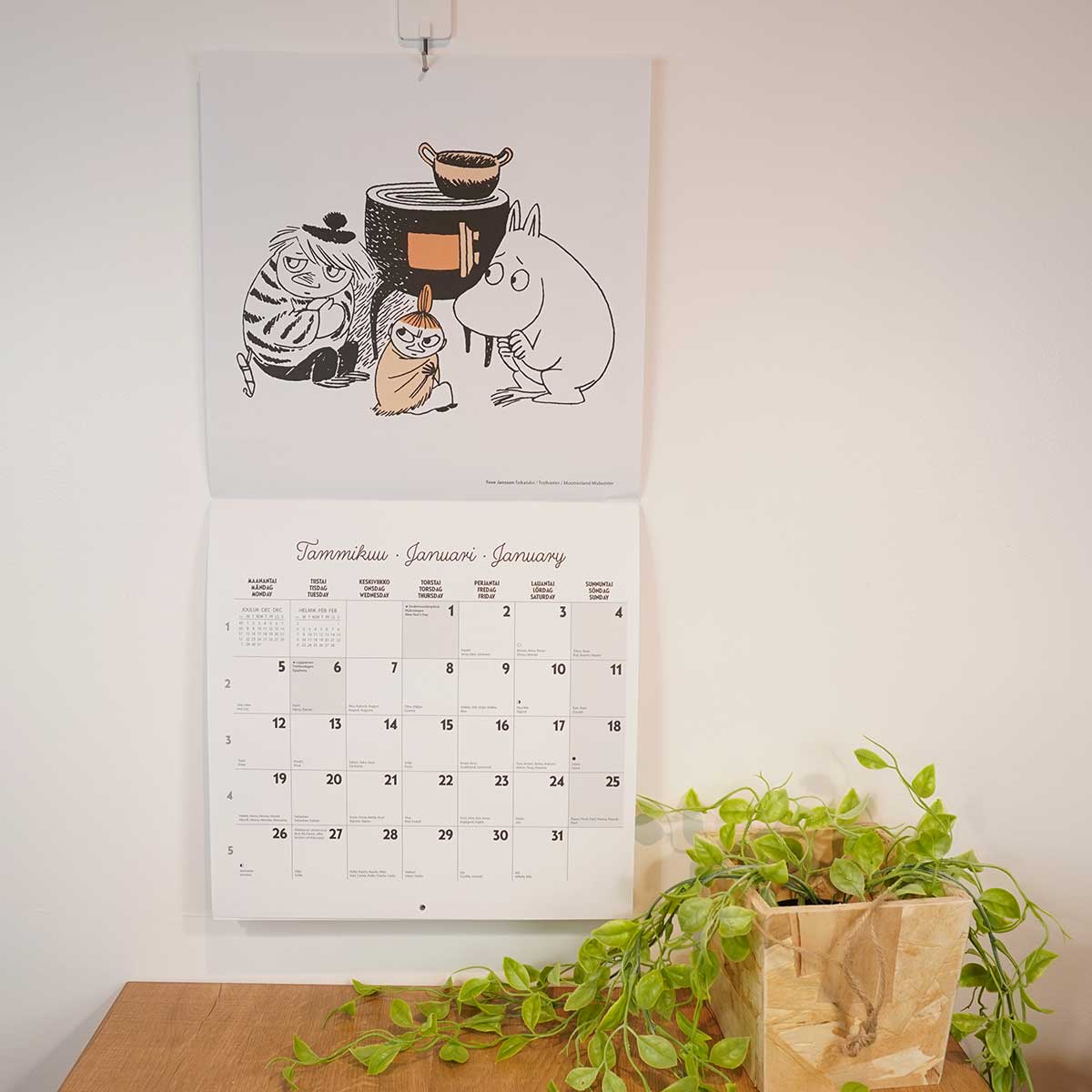 Moomin ムーミン Putinki プティンキ 壁掛けカレンダー 2026年 ( 30×30cm )