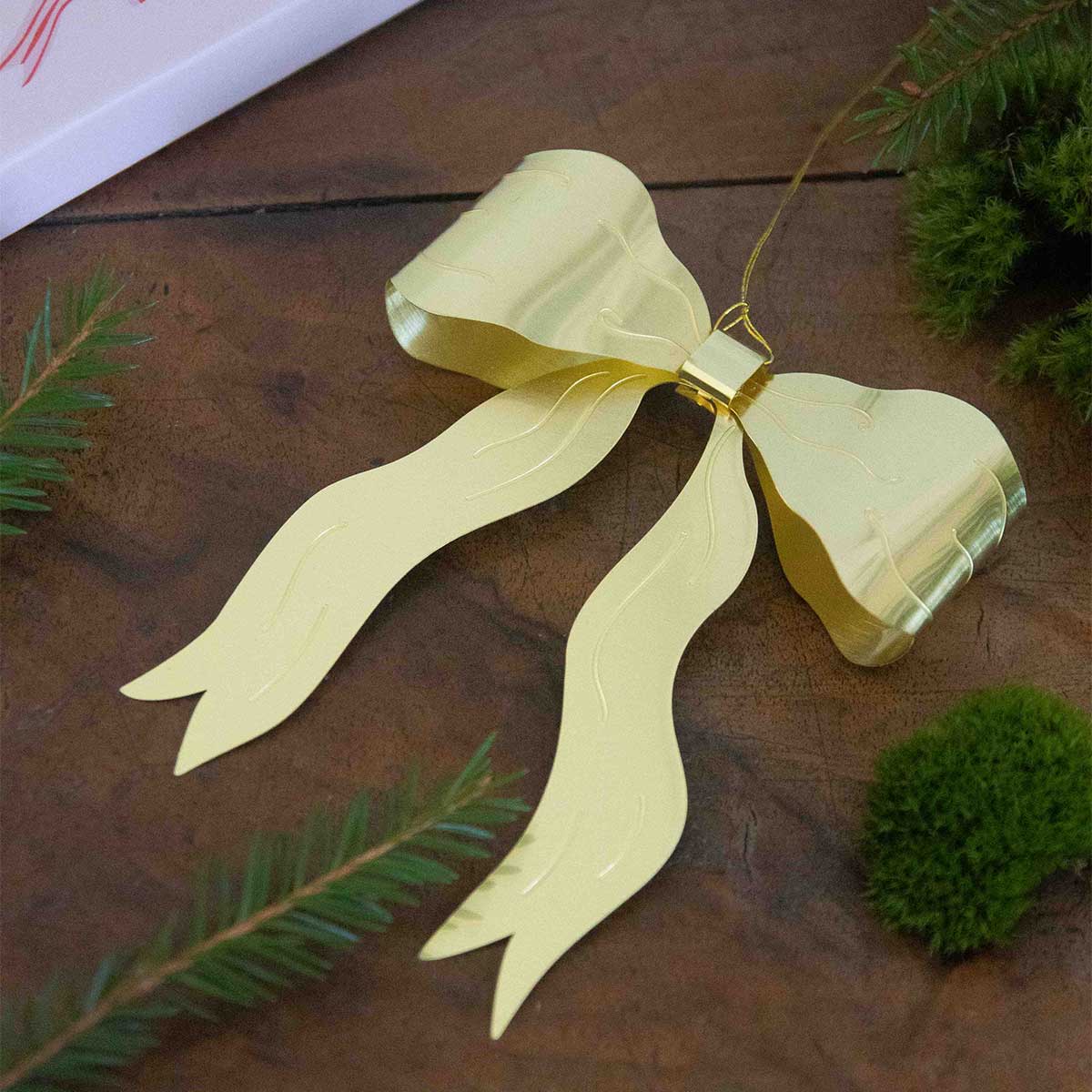 Pluto Design プルート・デザイン ハンギングメタルデコレーション ( リボン )