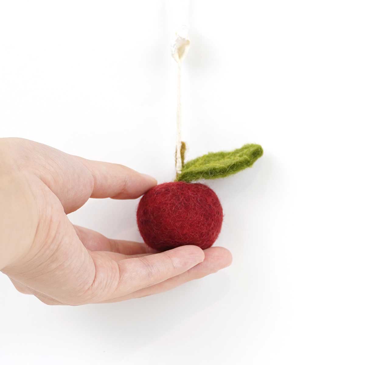 Gry&Sif グライアンドシフ オーナメント ( リンゴ / ダークレッド )