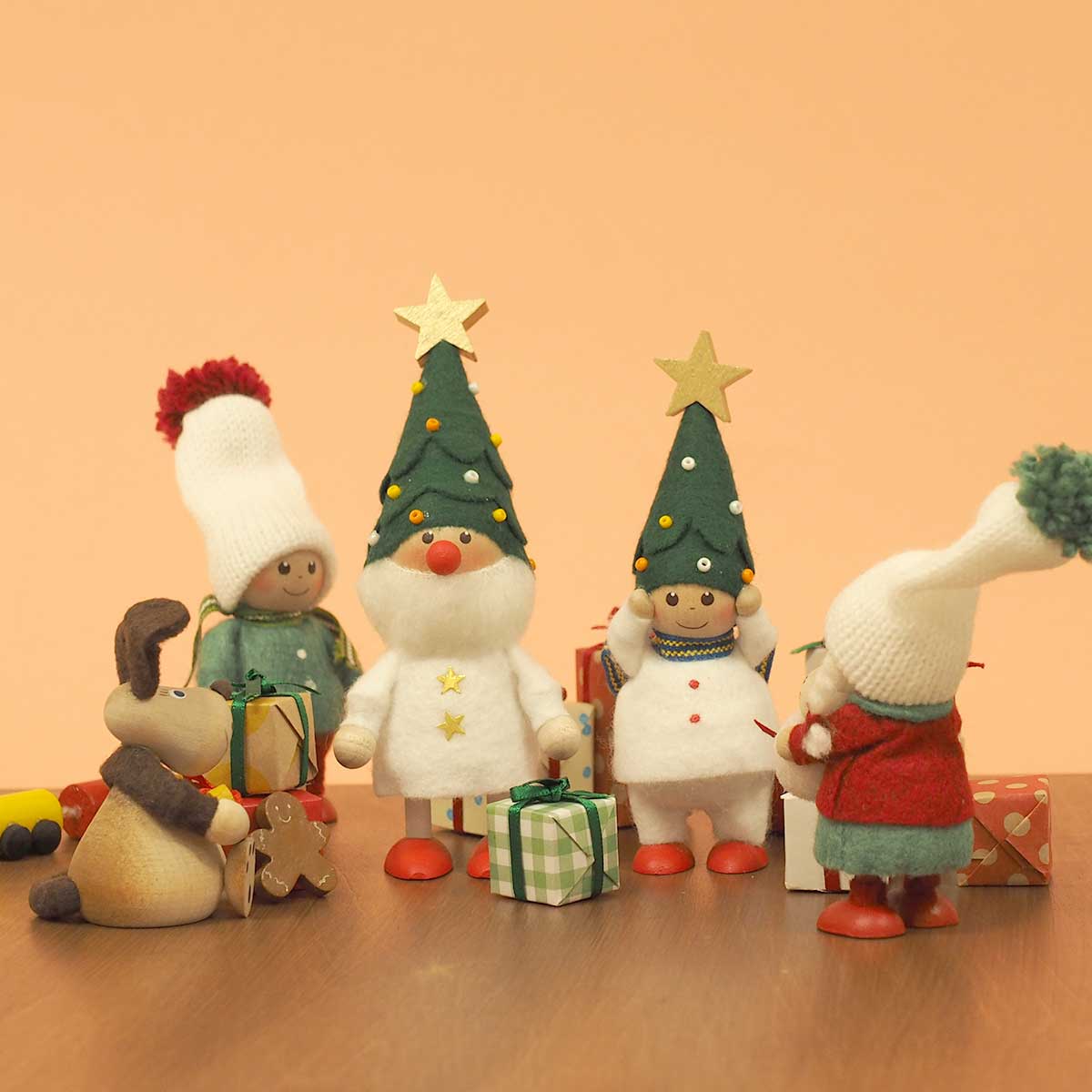 【ノルディカ公式ショップ限定】NORDIKA nisse ノルディカ ニッセ クリスマス 木製人形 ( ツリー帽子のサンタ )｜北欧雑貨