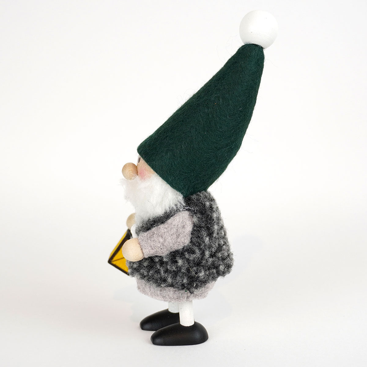 【予約】【2025新作】NORDIKA nisse ノルディカ ニッセ クリスマス 木製人形 ( ランタンを持ったサンタ / Nordic Forest )