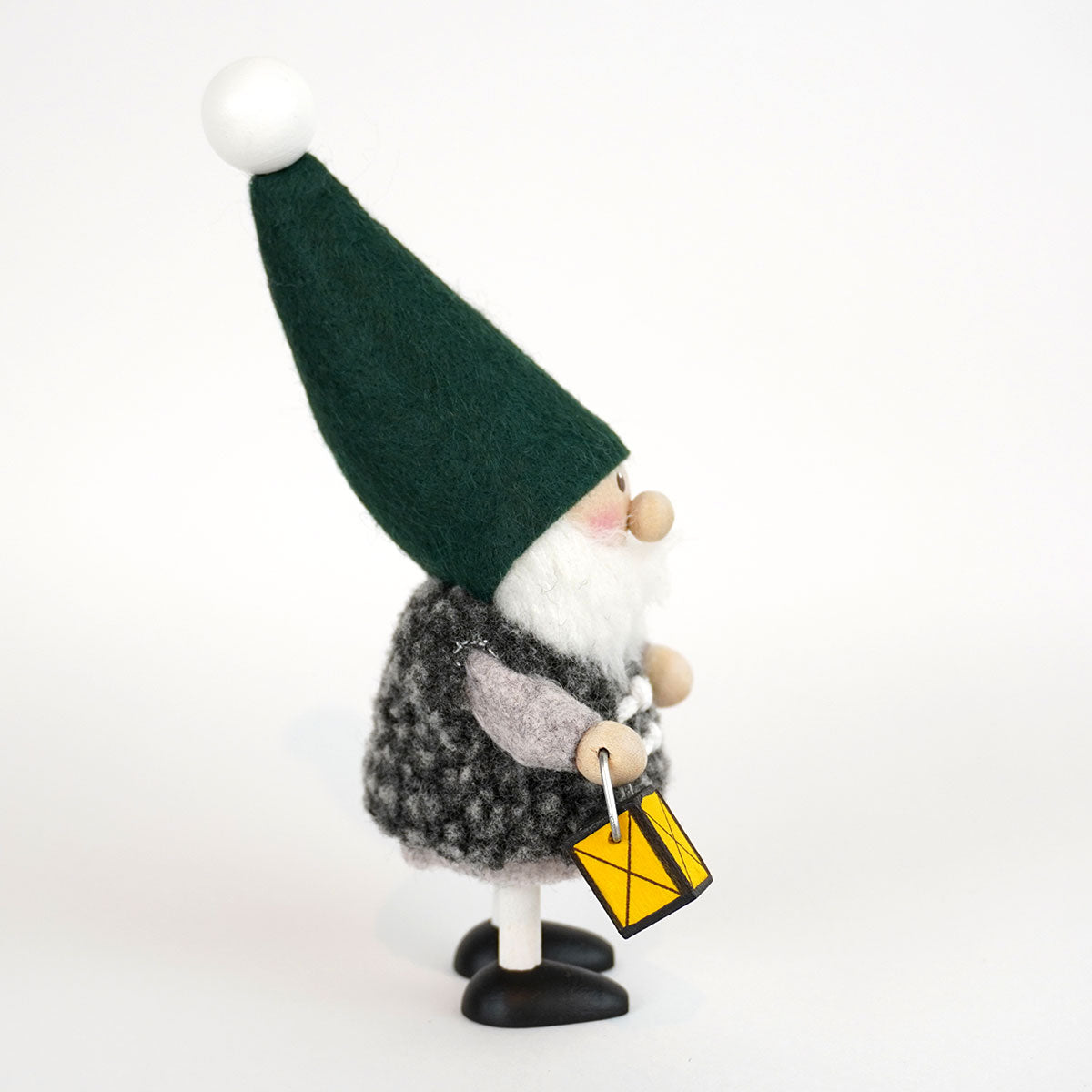 【予約】【2025新作】NORDIKA nisse ノルディカ ニッセ クリスマス 木製人形 ( ランタンを持ったサンタ / Nordic Forest )