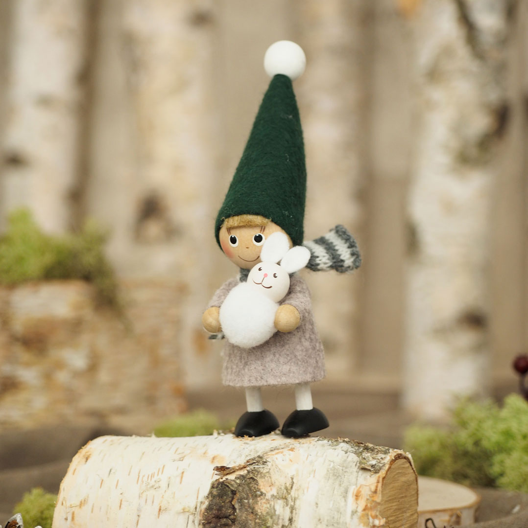 【予約】【2025新作】NORDIKA nisse ノルディカ ニッセ クリスマス 木製人形 ( ウサギを抱えた男の子 / Nordic Forest )