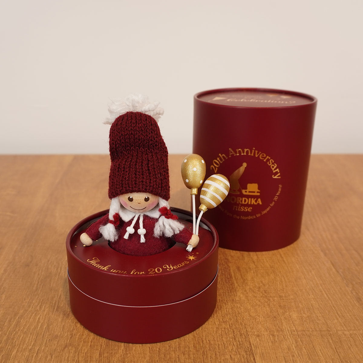 【予約】【2025新作】NORDIKA nisse ノルディカ ニッセ クリスマス 木製人形 ( 風船を持った女の子 / 20th Celebration )