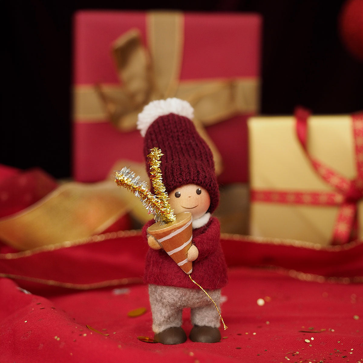 【予約】【2025新作】NORDIKA nisse ノルディカ ニッセ クリスマス 木製人形 ( クラッカーを持った男の子 / 20th Celebration )