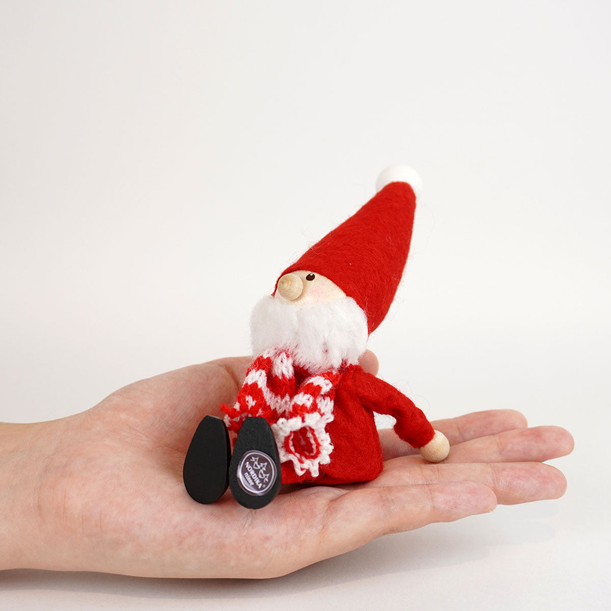 【予約】【2025新作】NORDIKA nisse ノルディカ ニッセ クリスマス 木製人形 ( 星を見上げるサンタ )