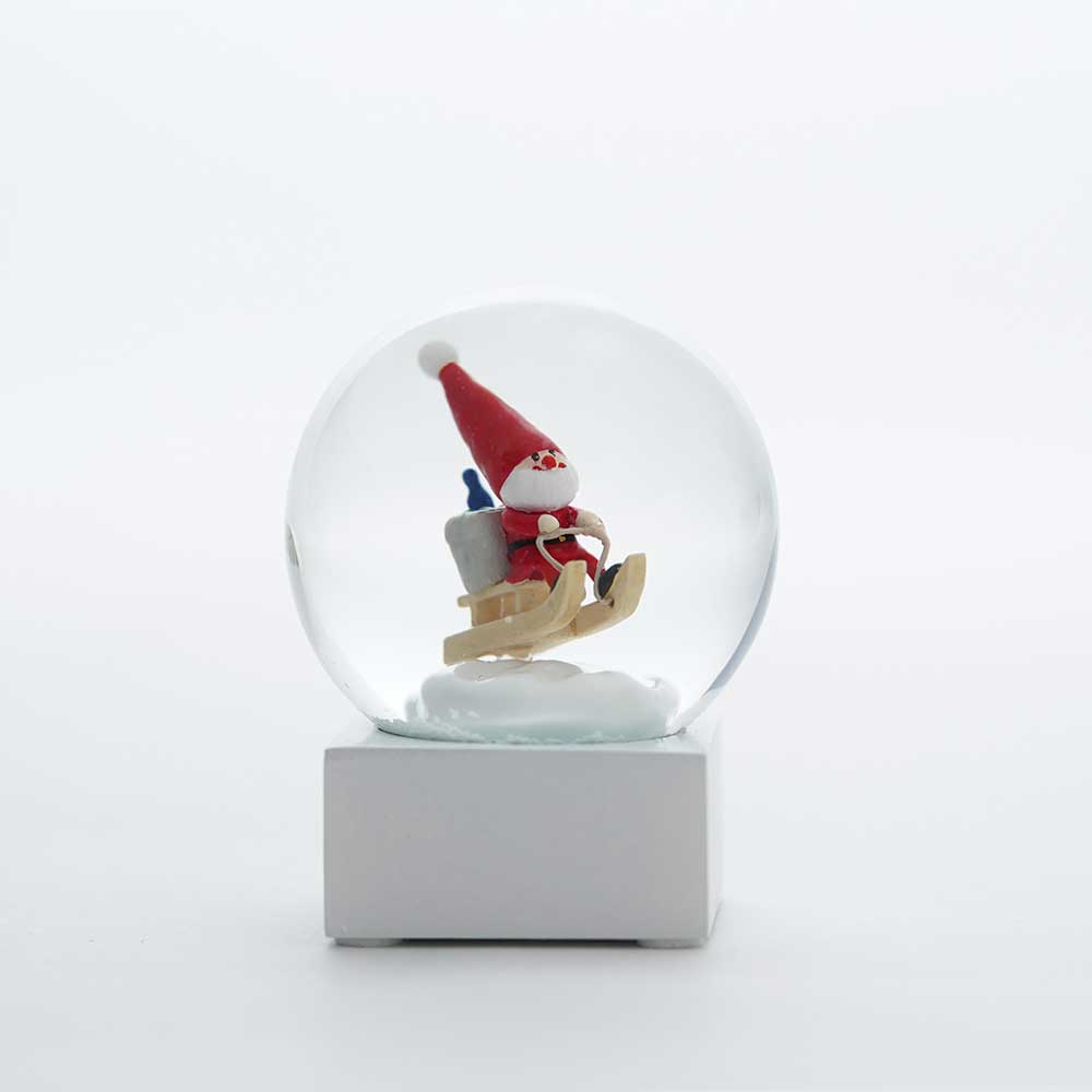 【予約】【2025新作】NORDIKA nisse ノルディカ ニッセ クリスマス スノードーム（ ミニ / そりに乗ったサンタ / レッド ）