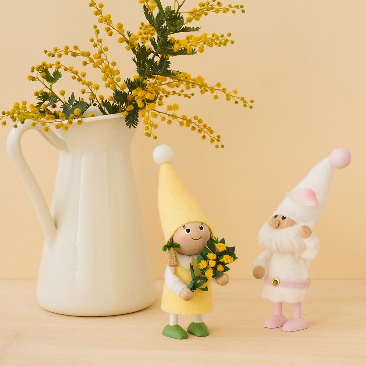 【予約】NORDIKA nisse ノルディカ ニッセ クリスマス 木製人形 ( ミモザを持った女の子 / Spring Series )