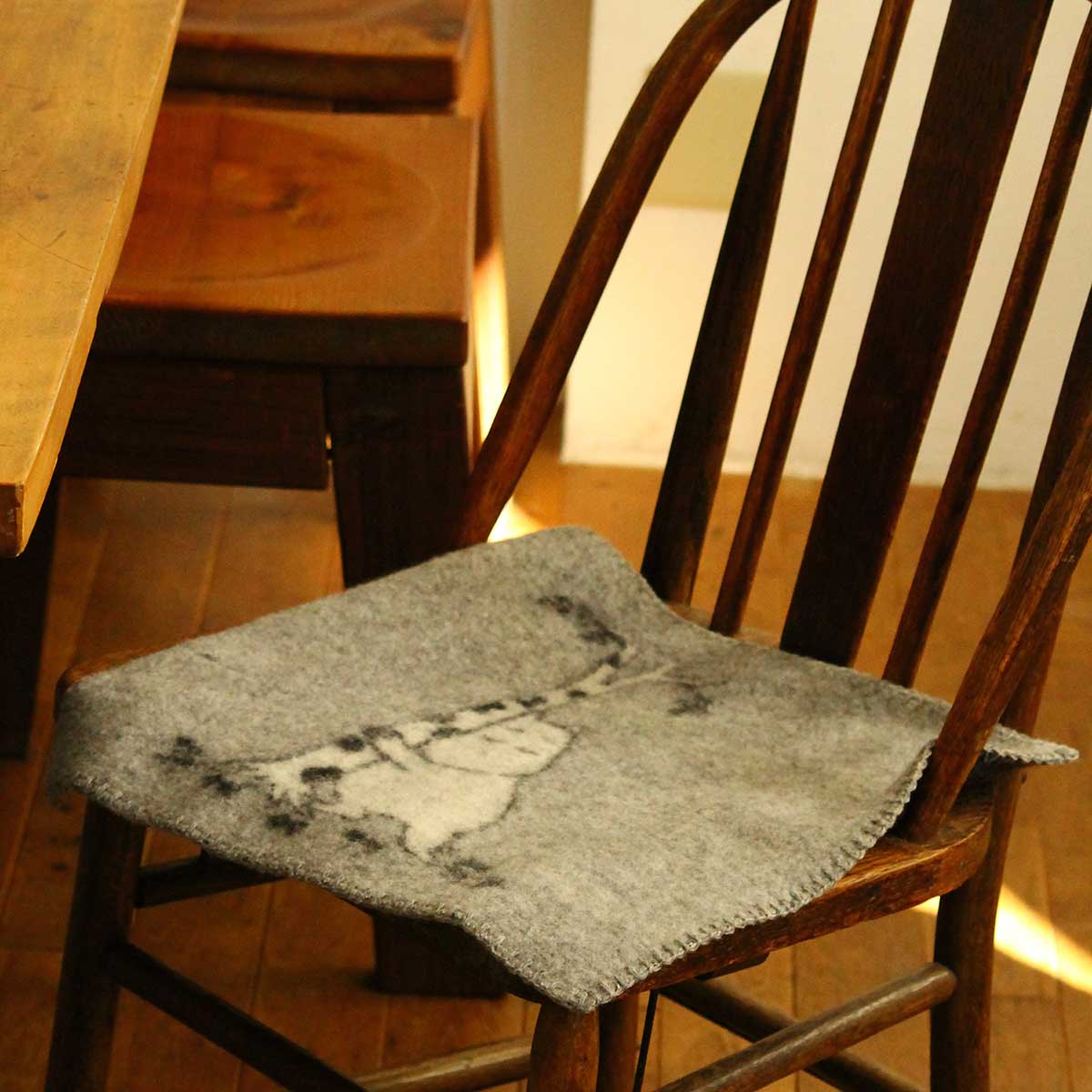 Moomin ムーミン KLIPPAN クリッパン シートブランケット ( ムーミン ツリーハグ / 43×43cm / グレー )