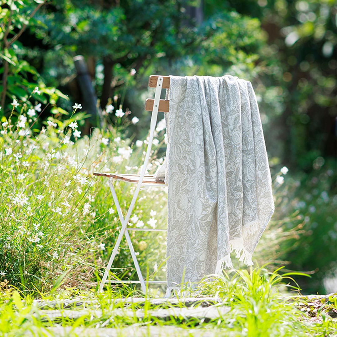 KLIPPAN クリッパン コットンスロー フルーツ ( 140×200cm / オリーブ )