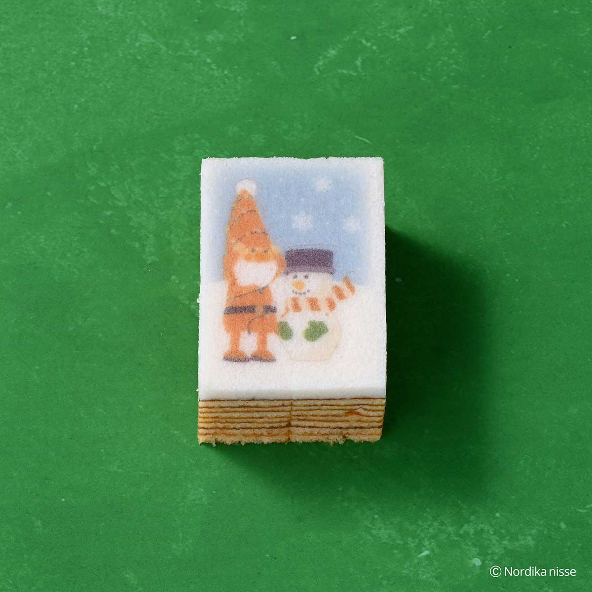 Katanukiya カタヌキヤ ノルディカニッセの型抜きバウム ( ミルク / 電飾にからまるサンタ )