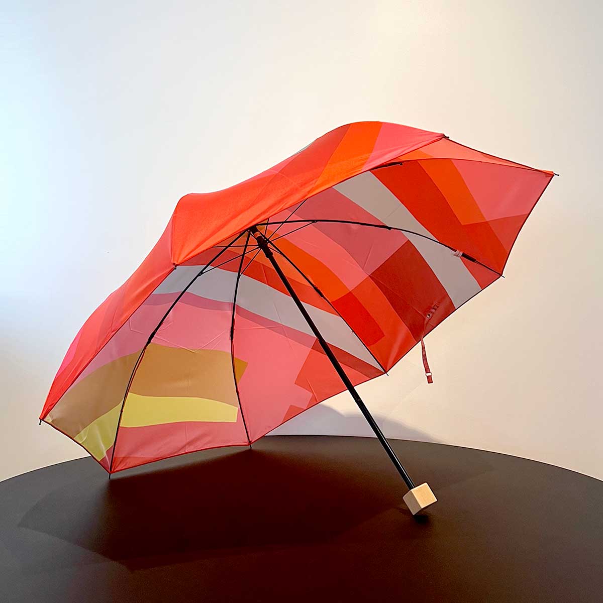 【20%OFF】OTTAIPNU オッタイピイヌ 晴雨兼用 UVカット 折りたたみ傘 ( shima-kuma / レッド )【セール】