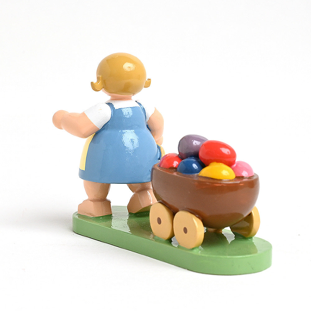 Wendt & Kuhn ヴェント & キューン 木製人形ブロッサムフレンズ ( お手伝いをする女の子 )