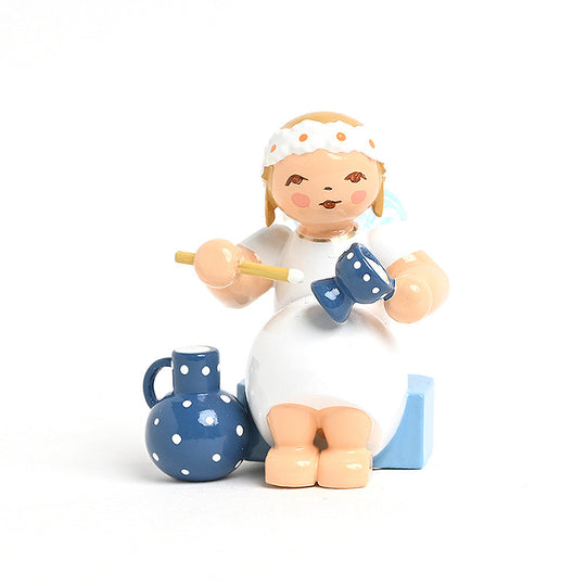 Wendt & K&uuml;hn ヴェント & キューン 木製人形マーガレット ( ゴブレット )