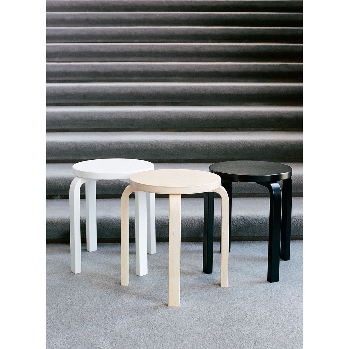 Artek アルテック スツール60 ( ナチュラル ラッカー ) – 北欧雑貨