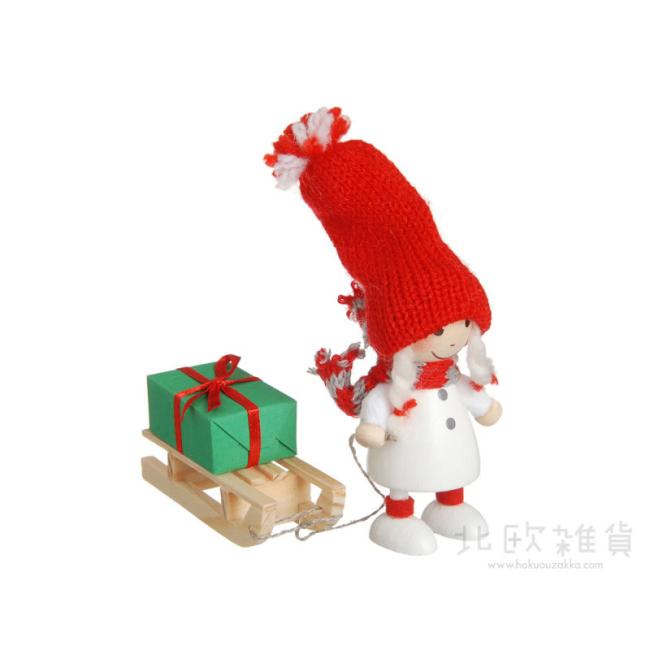 NORDIKA nisse ノルディカ ニッセ クリスマス 木製人形（プレゼントをひいたコートの女の子 / ホワイト）