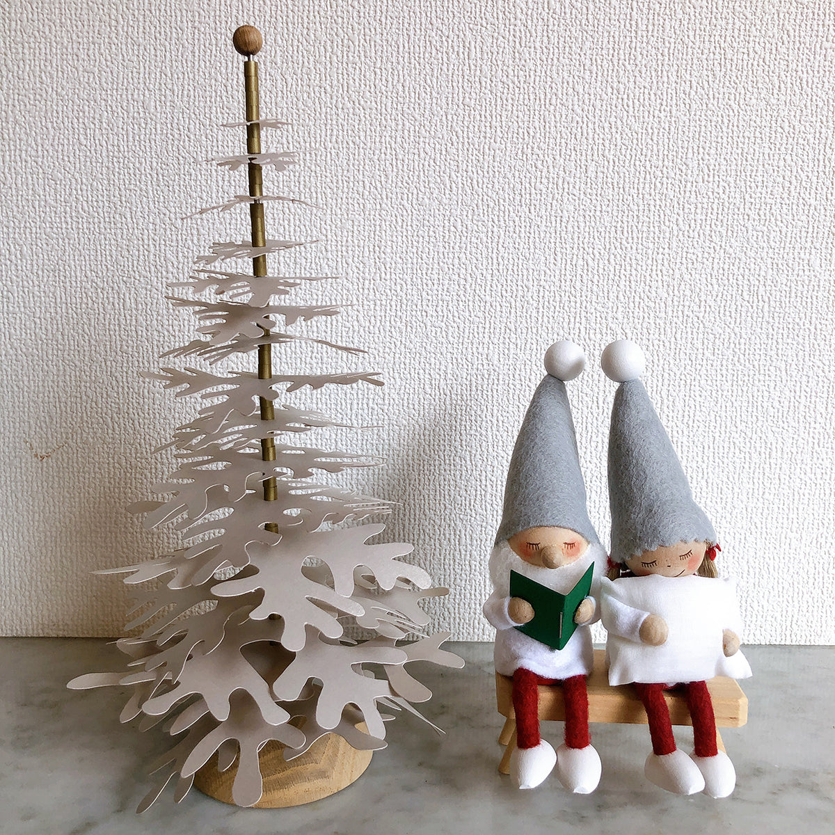 NORDIKA nisse ノルディカ ニッセ クリスマス 木製人形（お座りねんねサンタ（本））
