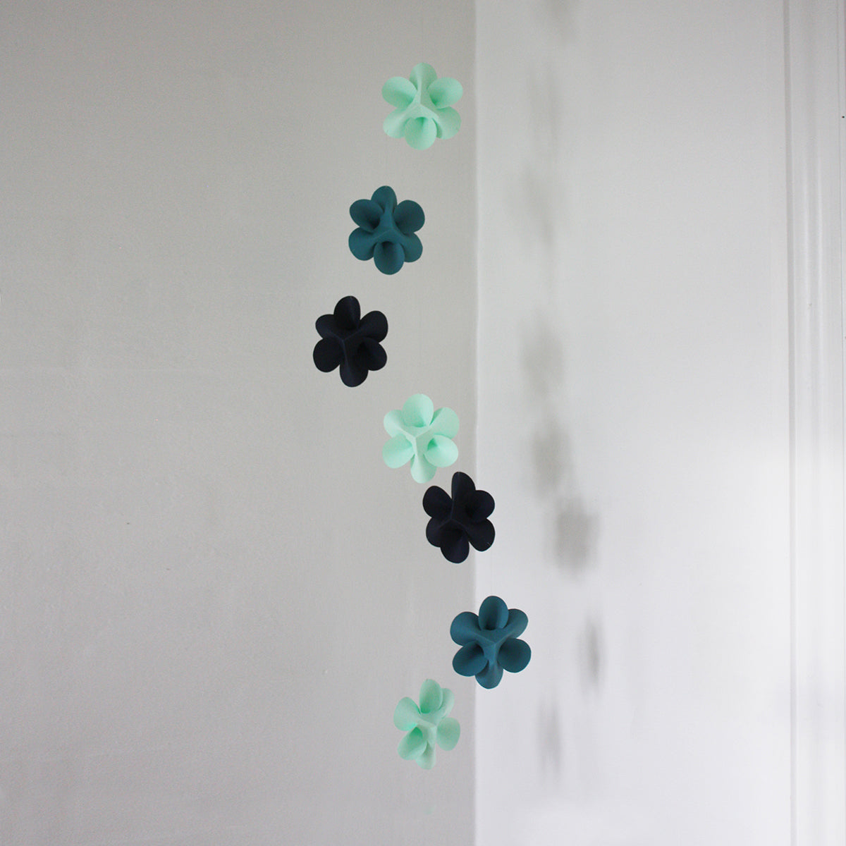 Livingly リビングリー ペーパーモビール ( フラワー / アクア )｜北欧雑貨 