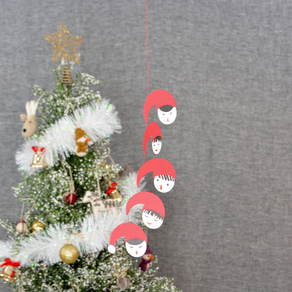 Livingly リビングリー ペーパーモビール（エルフ 1953年デザイン復刻版/レッド×ホワイト）