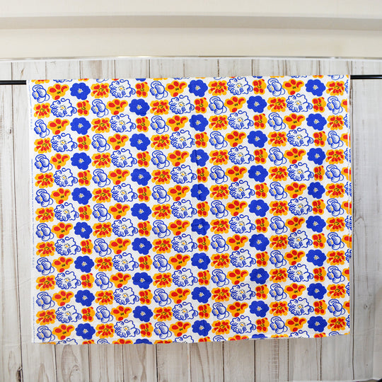 marimekko マリメッコ ファブリック ( Pienet tulppaanit / 1972 / Maija Isola ) 2003年再生産版